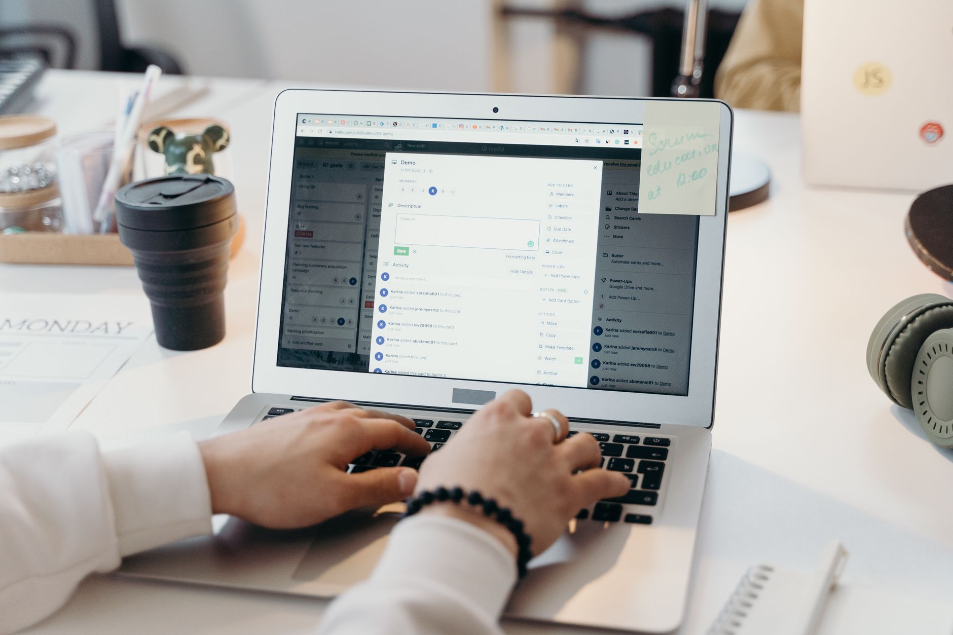best email marketing tools for small business 2026, photo by cottonbro studio