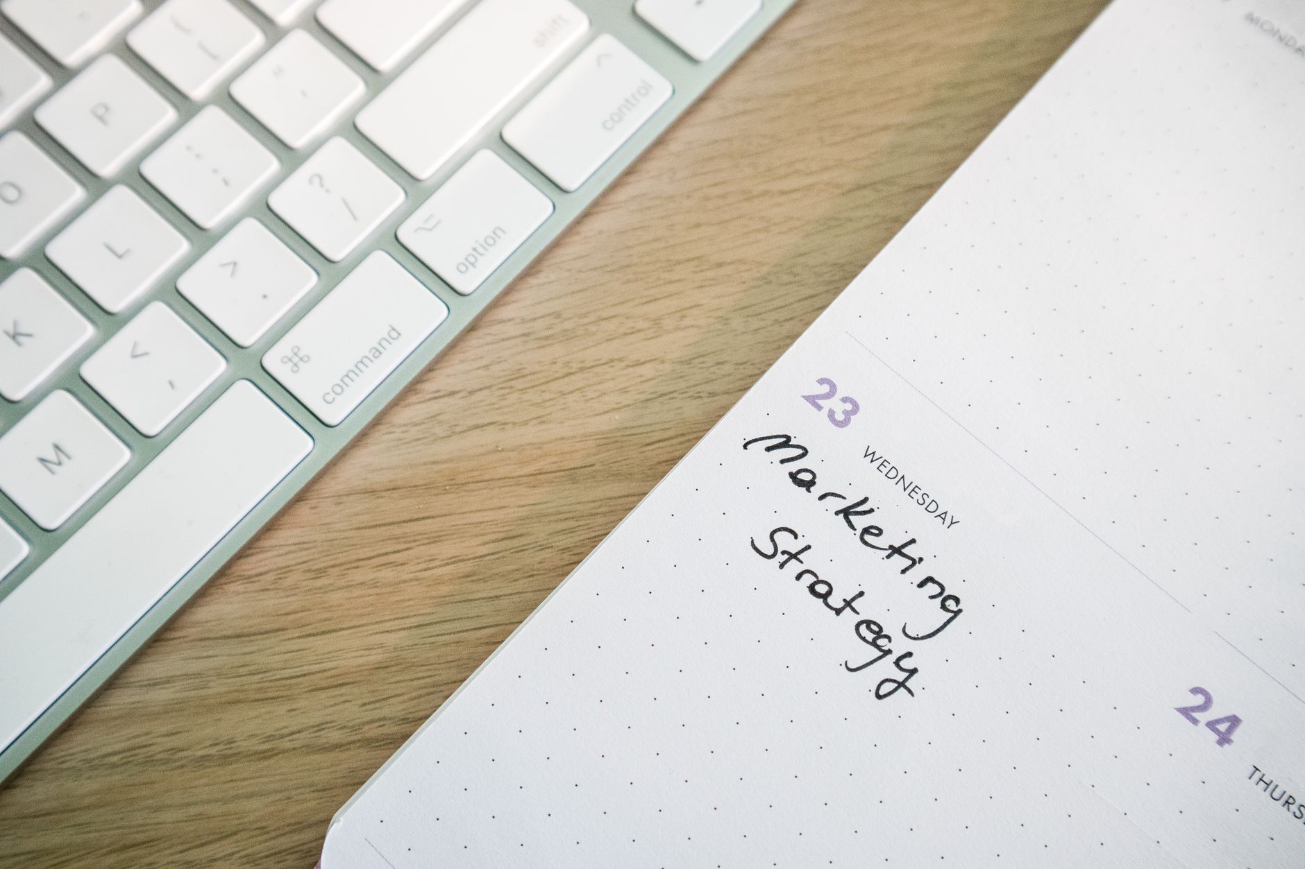 calendar booking link how to add to google business profile, photo by Walls.io