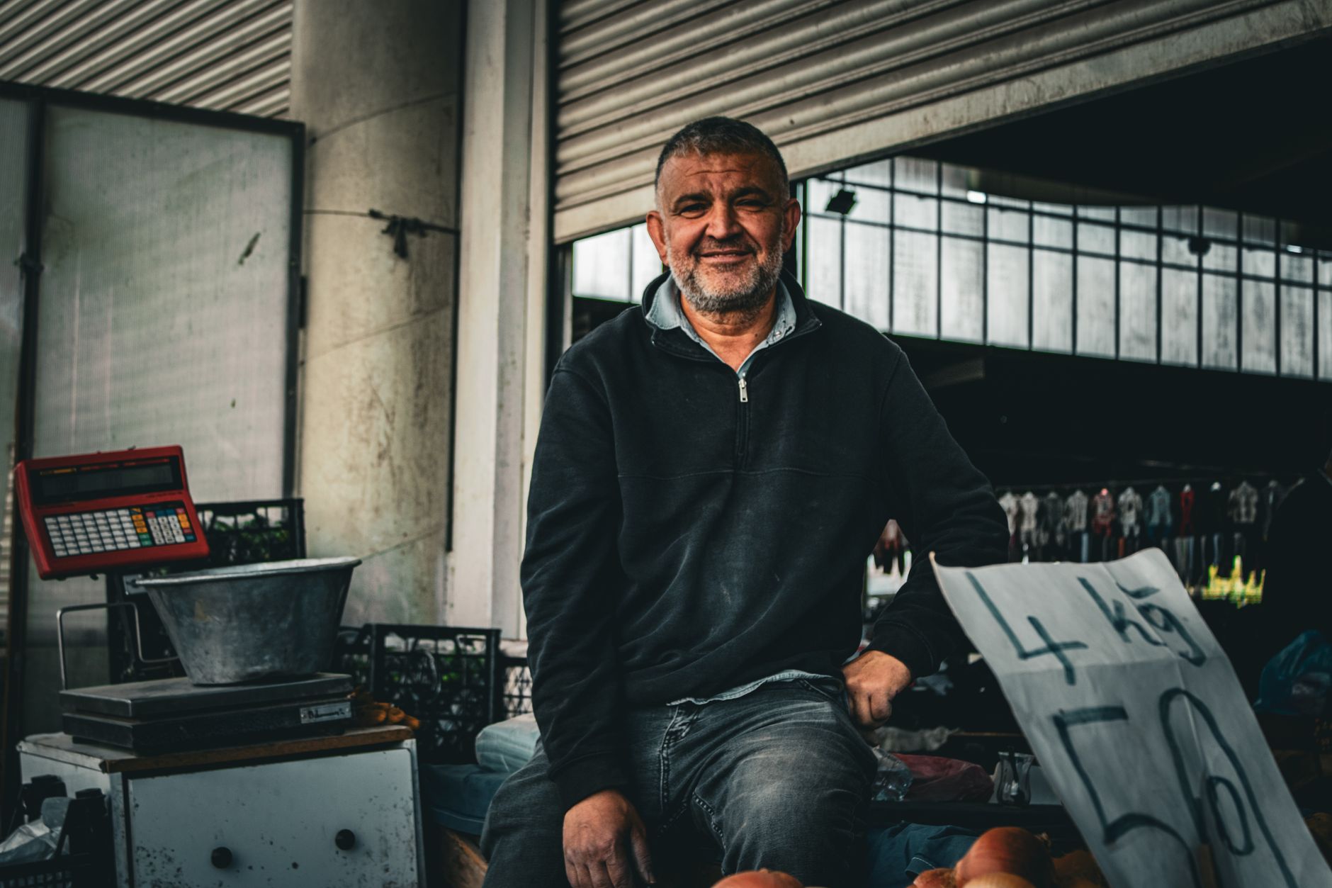 how to sell silver for the best price, photo by Gizem toprak