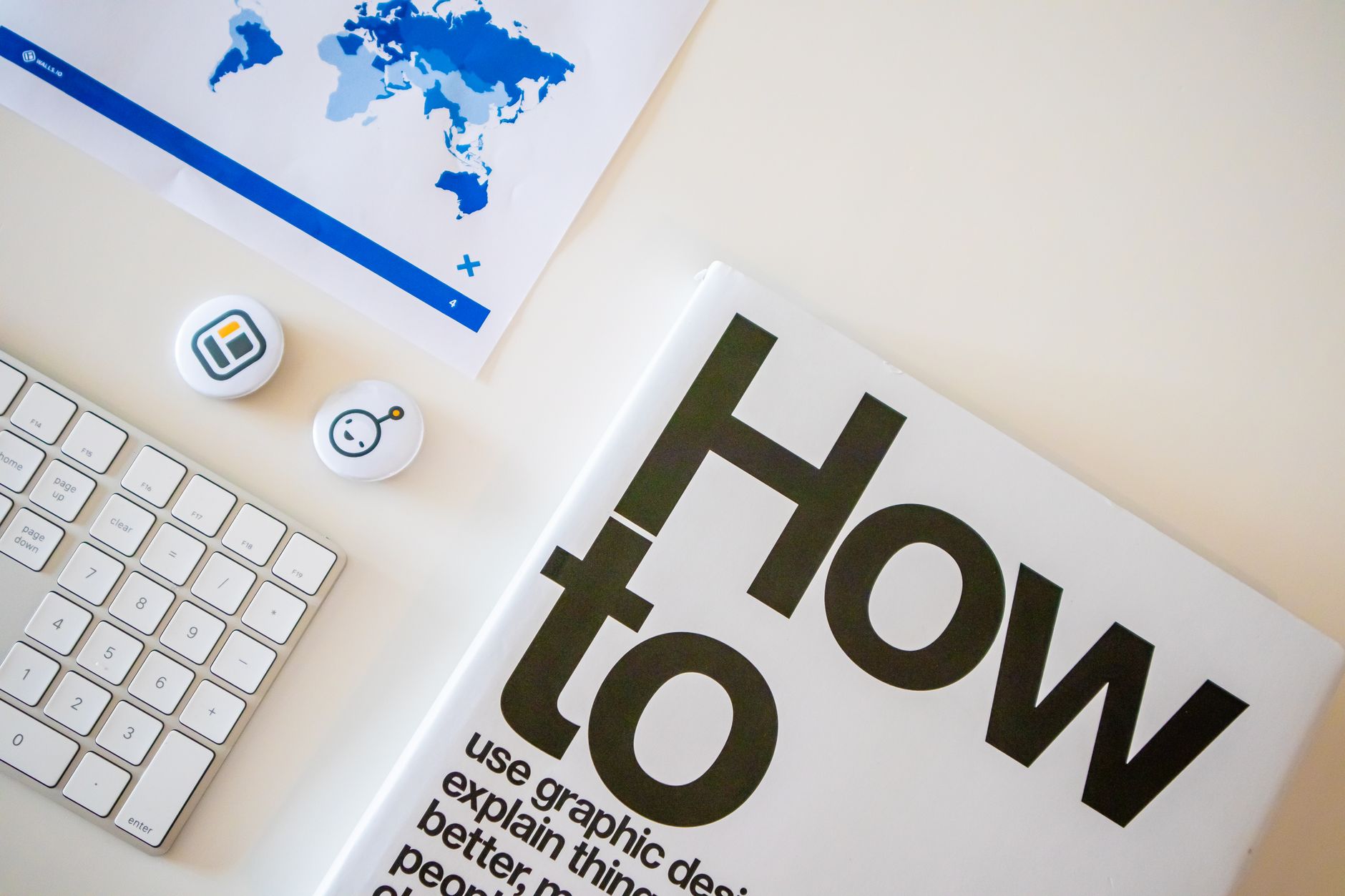how to turn bad reviews into better outcomes — photo by Walls.io