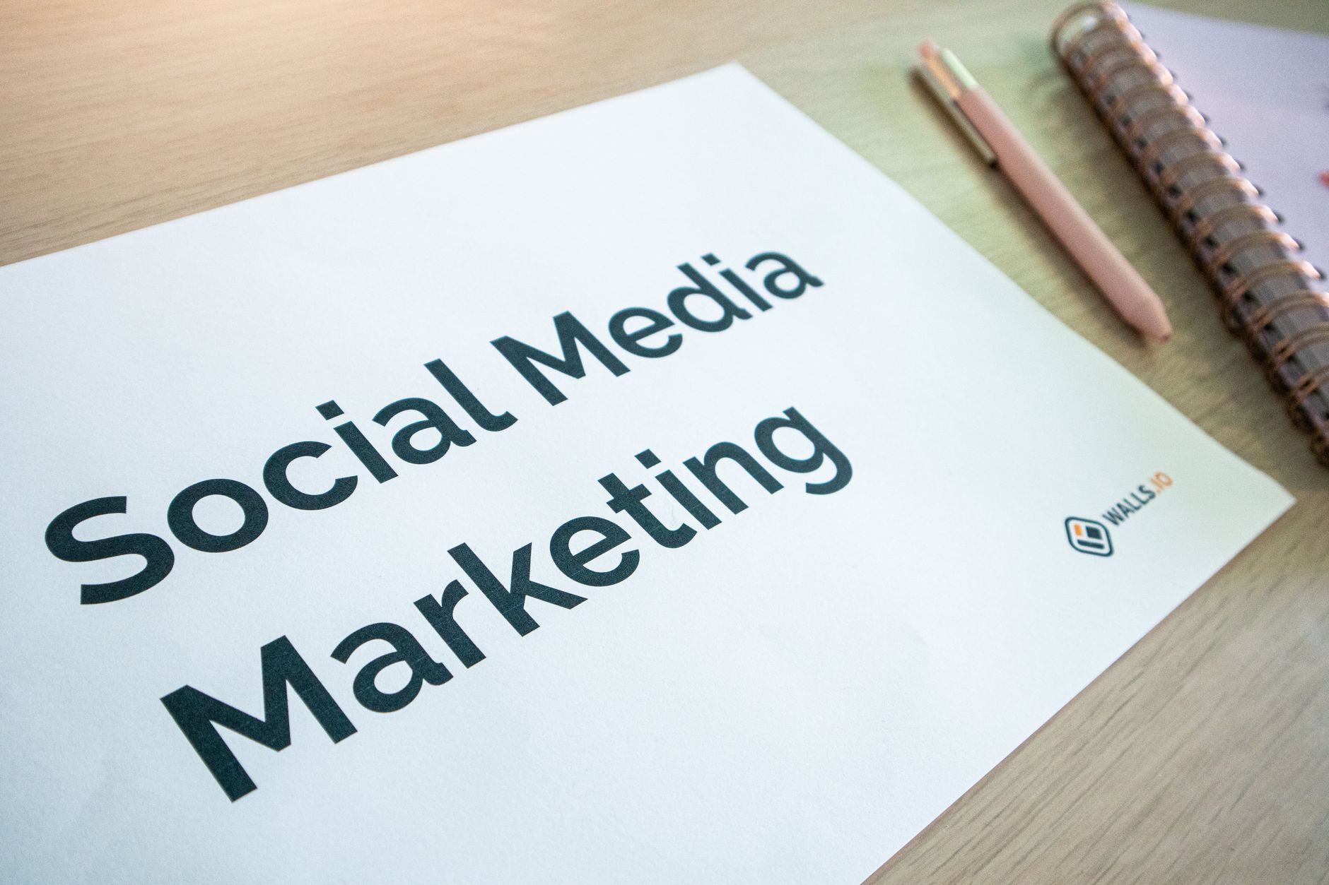 social media content ideas for small business, photo by Walls.io