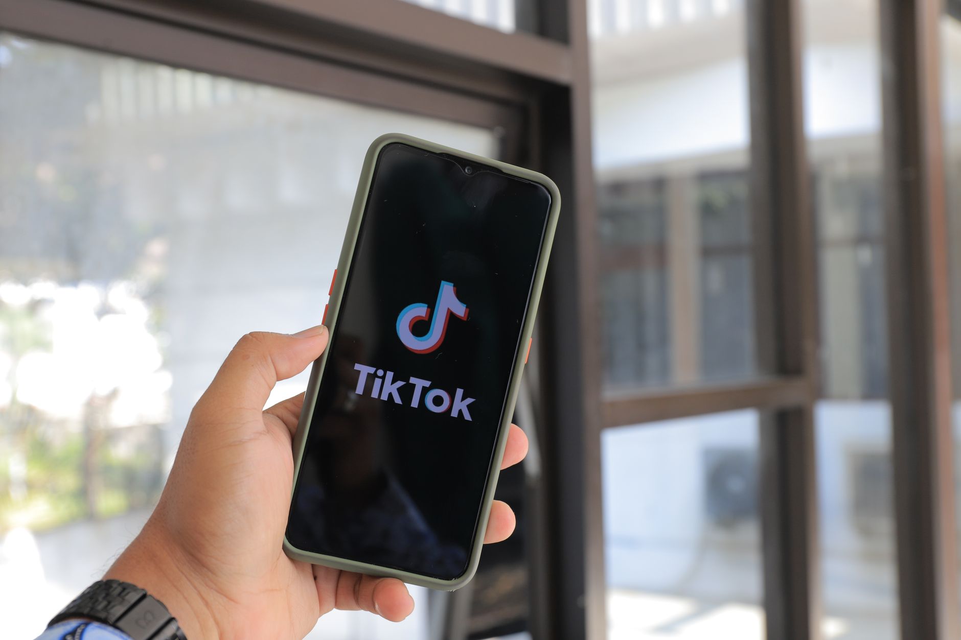 tiktok for local business does it work, photo by greenwish _
